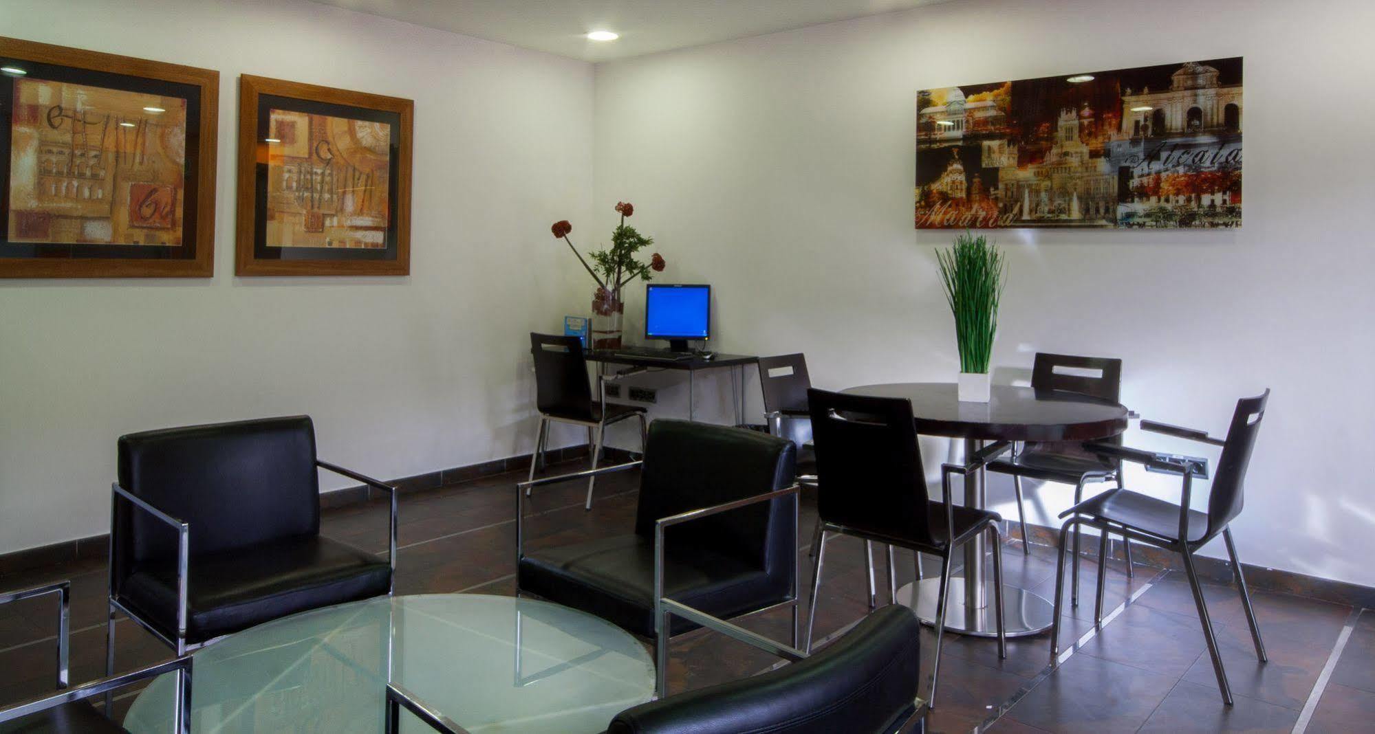 H2 Fuenlabrada Hotel Ngoại thất bức ảnh